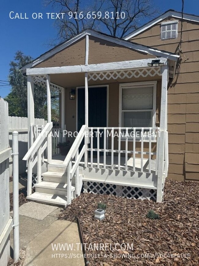 Building Photo - 4121 34th St Unit B