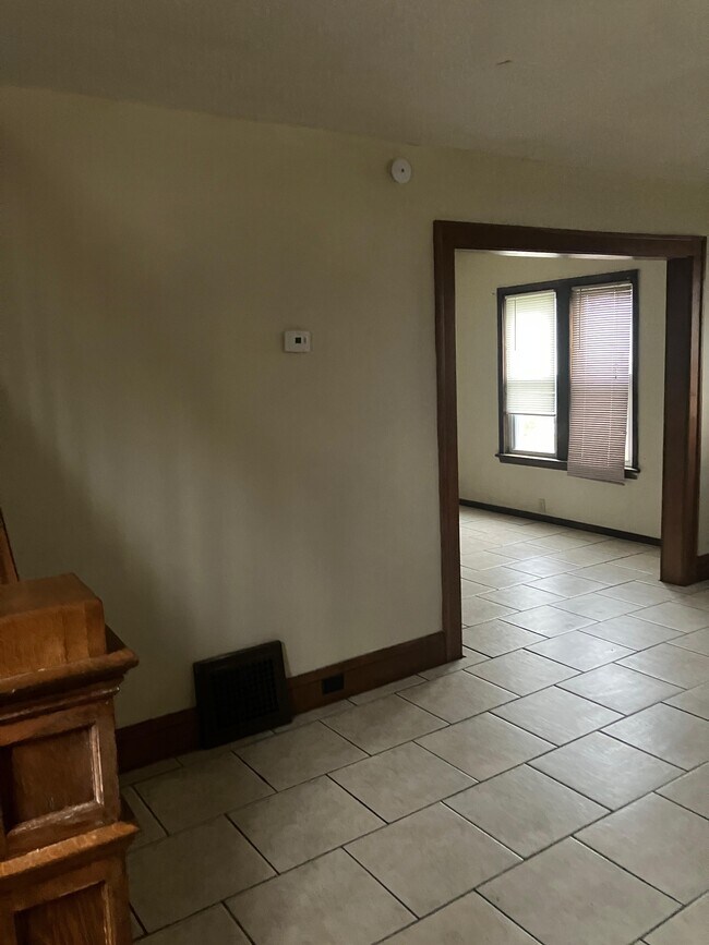 Photo - 2139 18th St SW