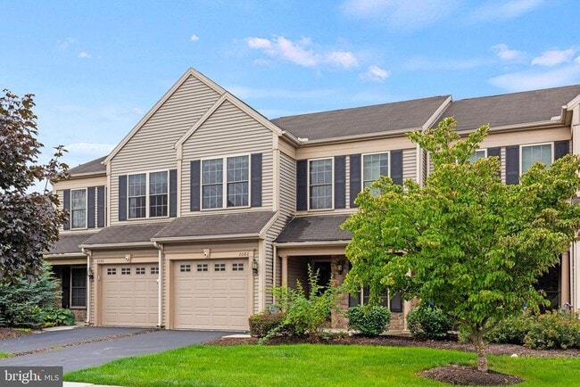 2082 Deer Run Dr