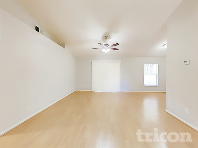 Photo - 7 Bay Ridge Loop