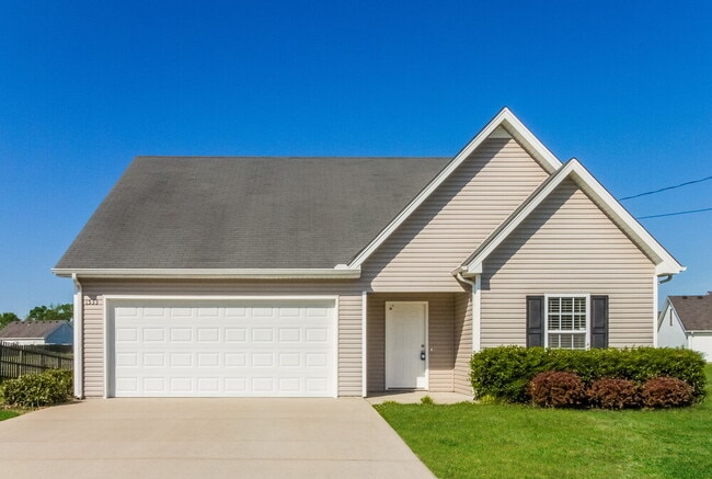 Building Photo - 1533 Passage Dr