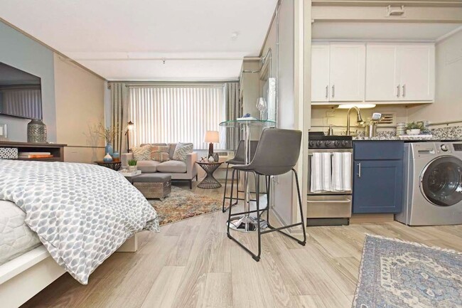 Photo - The Flats of Jackson Square Discover Our Studio, 1, & 2-Bedroom Flats and Lofts in Oak Ridge, TN