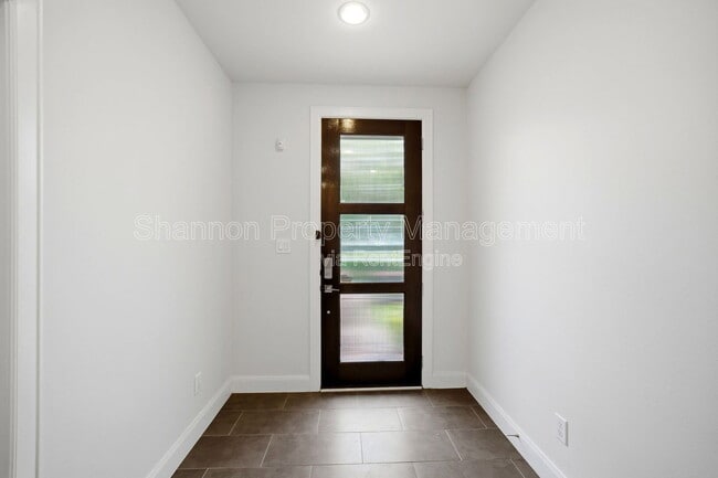 Photo - 3131 Leeland St