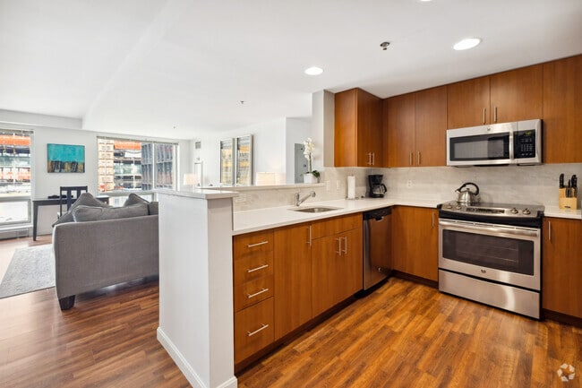 2BR, 2BA - 1449SF