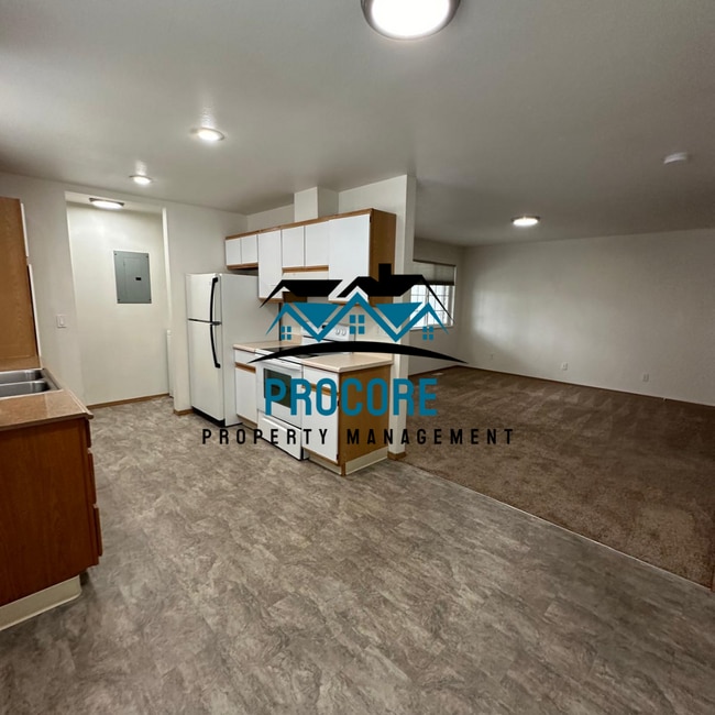 Photo - 1607 Checola St Unit B