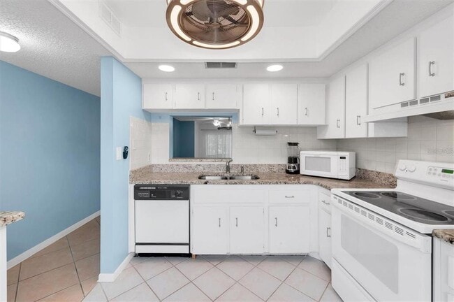 Photo - 845 Maple Ct Unit 103