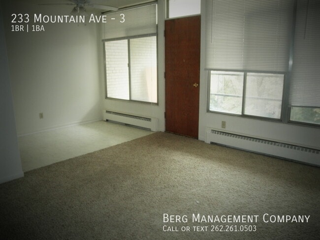 Photo - 233 Mountain Ave Unidad 3