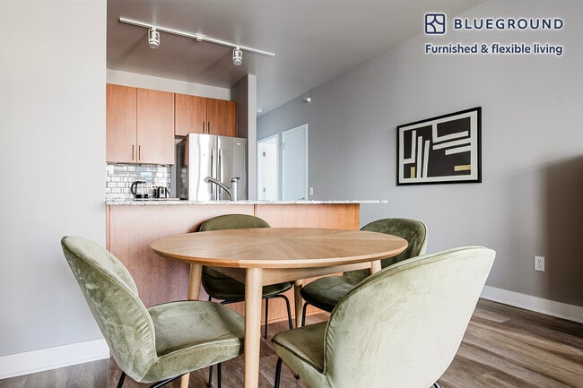 Photo - 505 N State St Unit SI FL20-ID1143