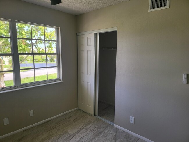 Photo - 1562 SE Royal Green Cir Unit 201