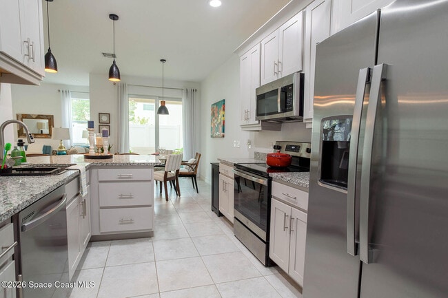 Photo - 1800 Noel Pl