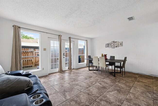 Photo - 15507 Aldine Westfield Rd