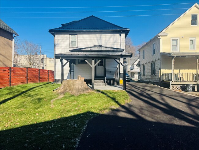 Photo - 202 Cleveland Ave