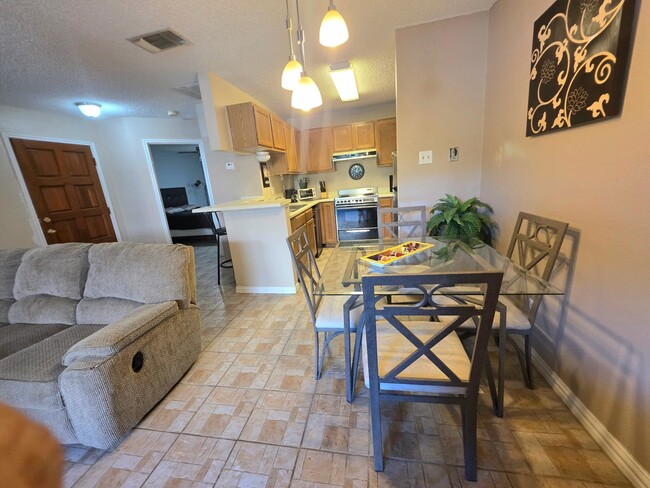 Photo - 5322 Medical Dr Unit D-103