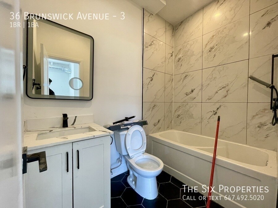 Brand New Bachelor Apartment in the Heart of Downtown - Brand New Bachelor Apartment in the Heart of Downtown Unit 3