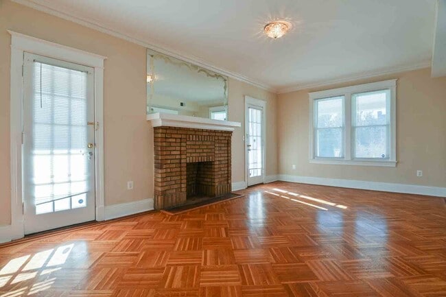 Photo - 1301 Gallatin St NW