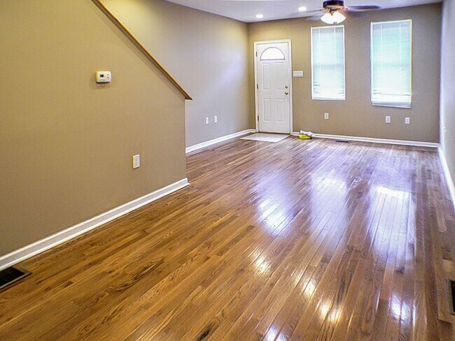 Photo - Two Bed Point Breeze Townhouse