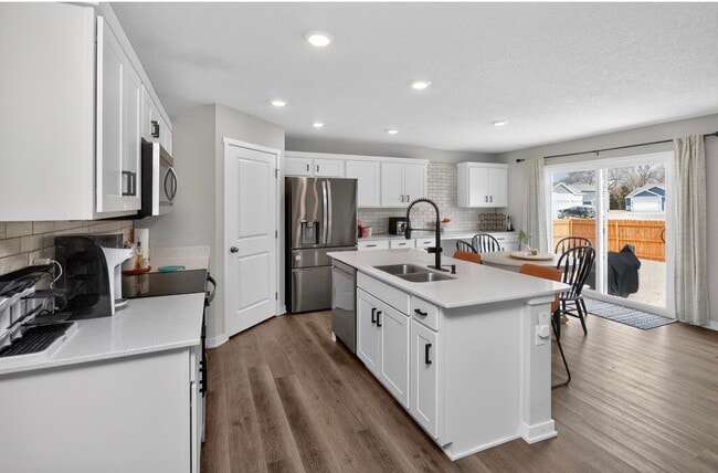 Photo - 2843 E 50th Ct