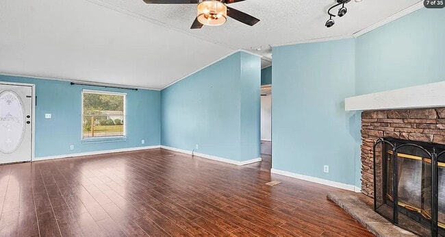417 Cabrini Ct