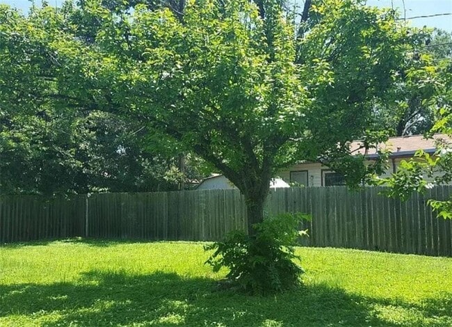 Photo - 5111 Woodrow Ave