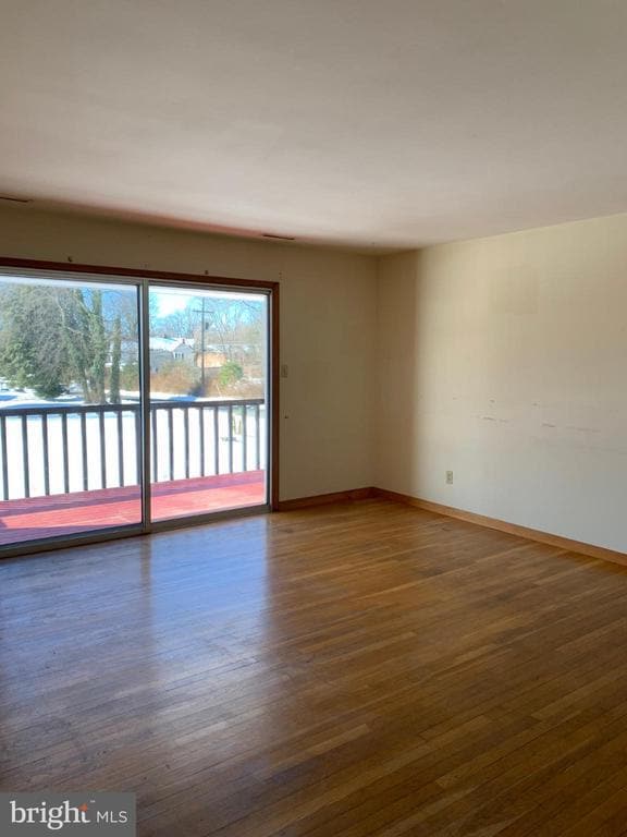 Photo - 111 Green St Unit 3