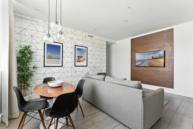 Building Photo - 538 Meridian Ave Unit ID1280957P Rental