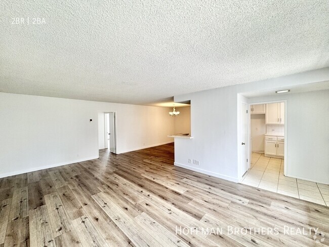 Building Photo - 1420 Rexford Dr Unit 11A Rental