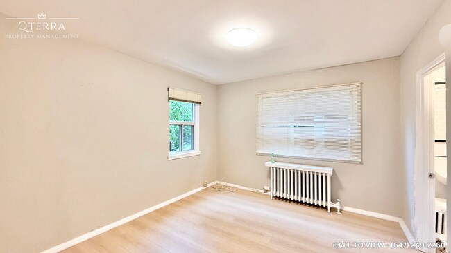 Photo - 198 Millwood Rd