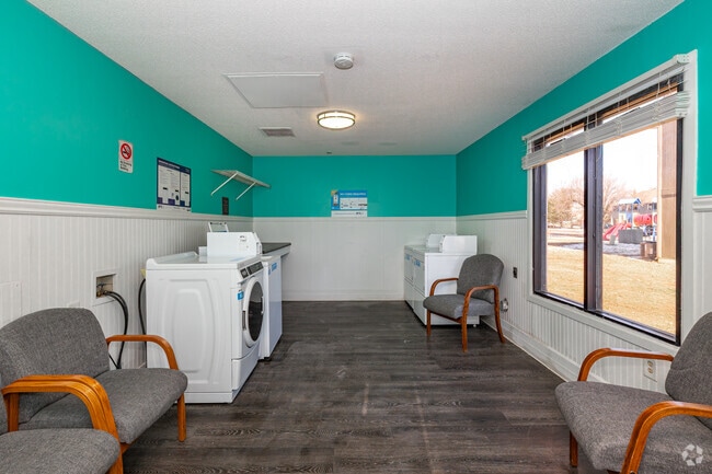 Laundry Room - Berkshire Apartments and Townhomes