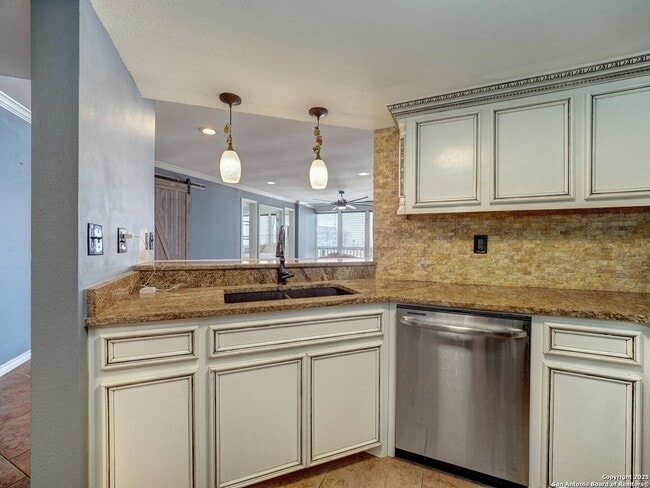 Photo - 15002 Windward Dr