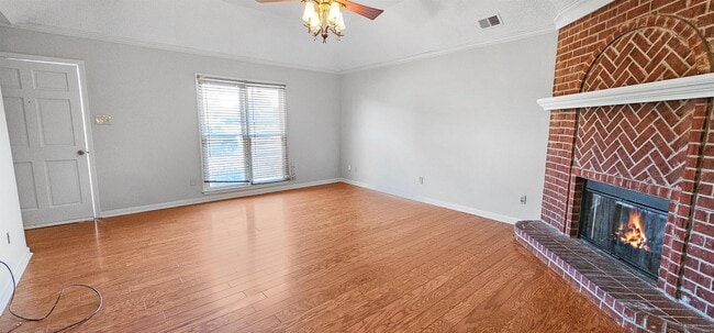 Photo - 4299 Gin Wade Cove