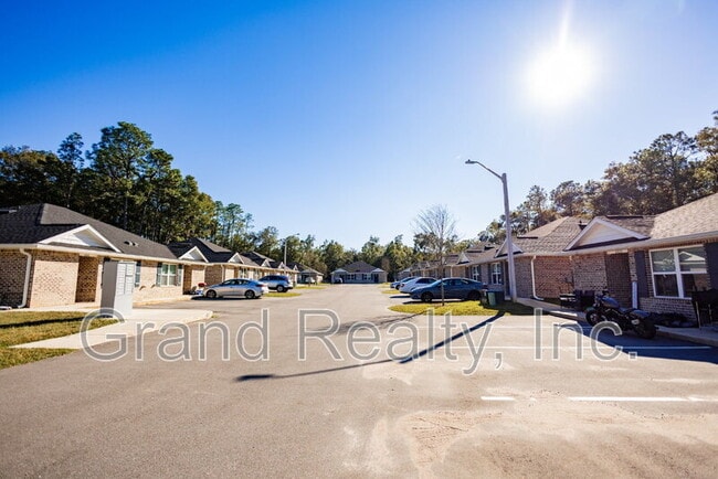 Photo - 6813 Whitney Polk Ct