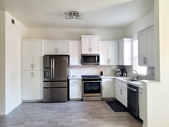 Photo - 3143 Minturn Way