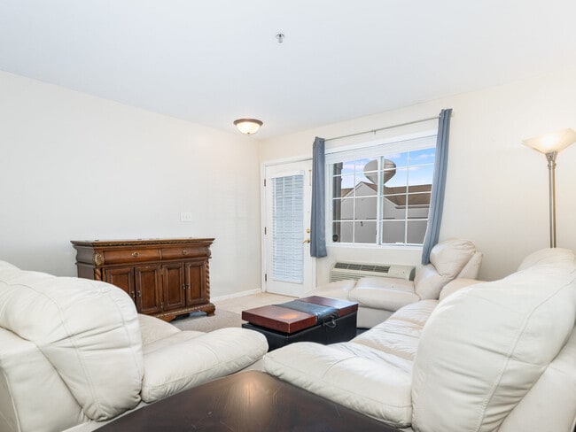 Photo - 146 Bertram Dr Unit G