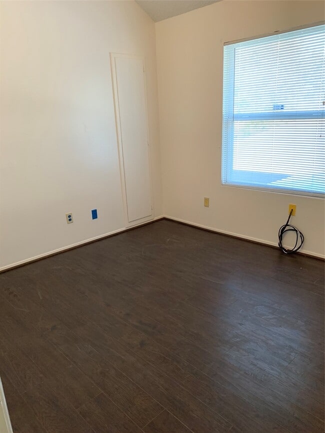 Building Photo - 11110 Bammel North Houston Rd Unit C