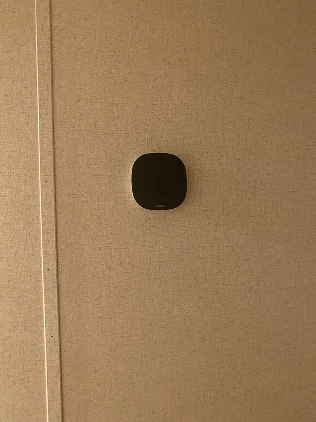 Photo - 339 Water Brook Dr