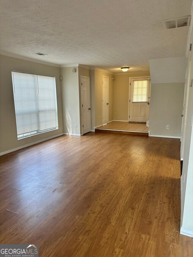 Photo - 1011 Hampton Hill Ct