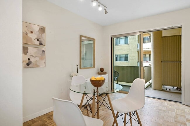 Photo - 4600 Connecticut Ave NW Unit #725