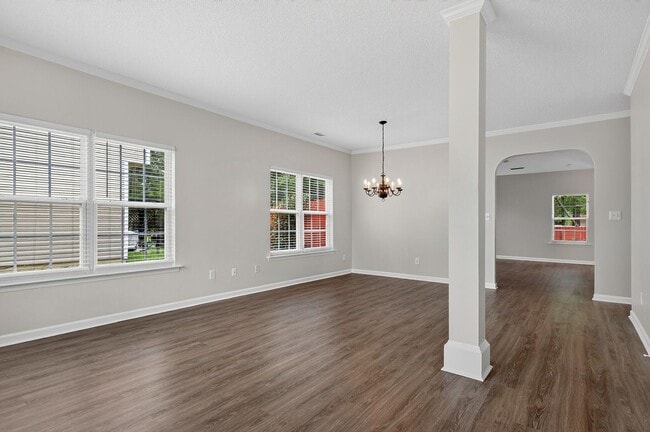 Photo - Charming 4 bedroom Ranch in Raleigh!