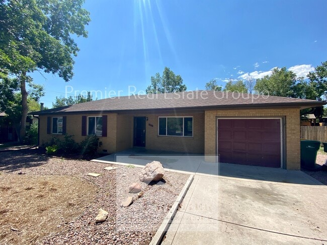 Photo - 325 W Ramona Ave