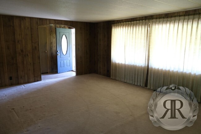 Photo - 11605 Stump Rd