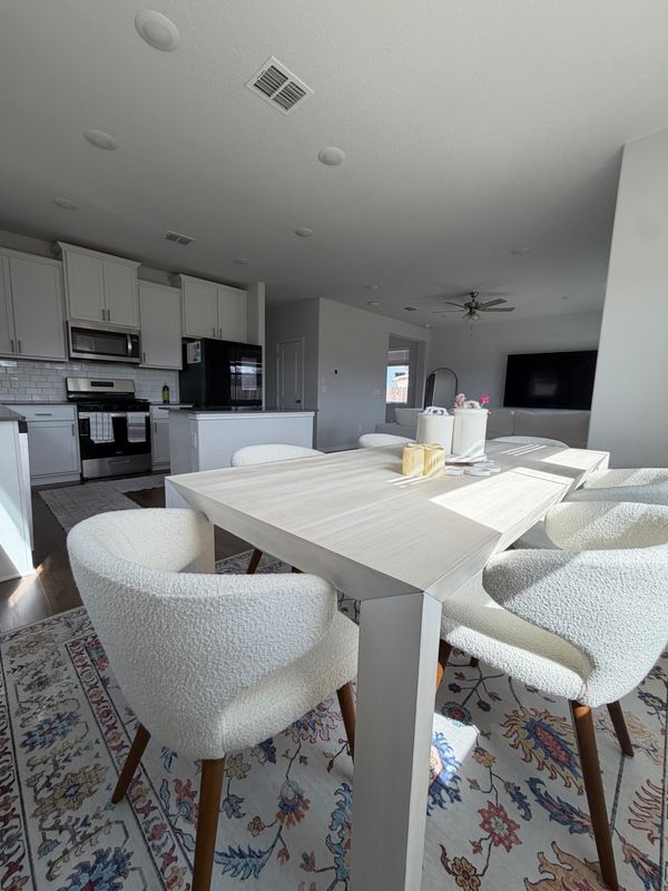 Photo - 6554 Marsh Ln