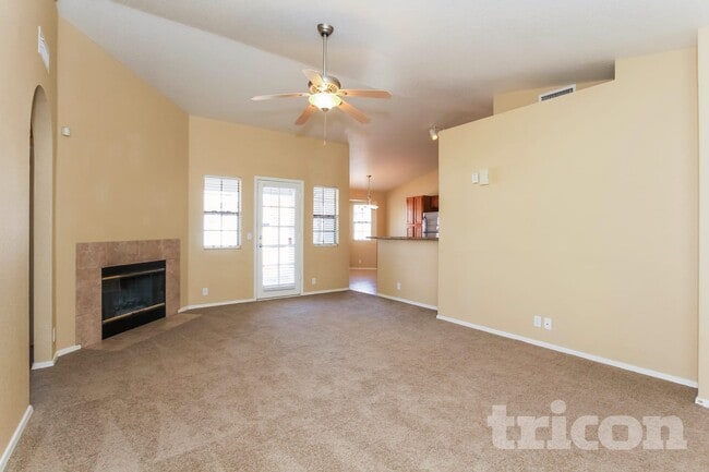 Photo - 1464 E Rosemonte Dr