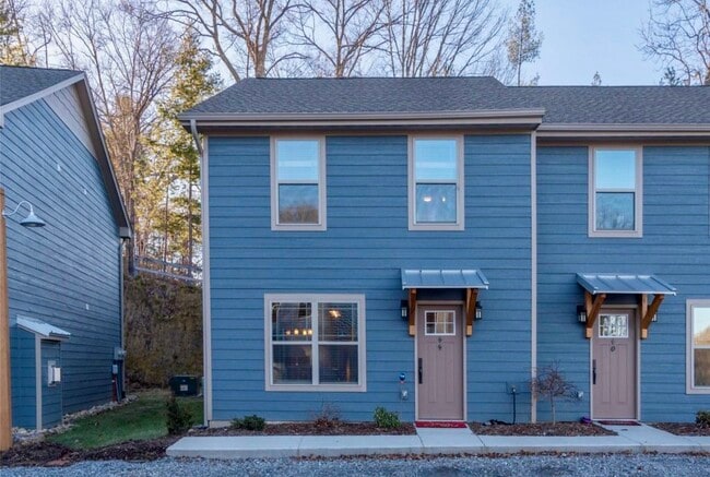 Building Photo - 44 Trevor Trl