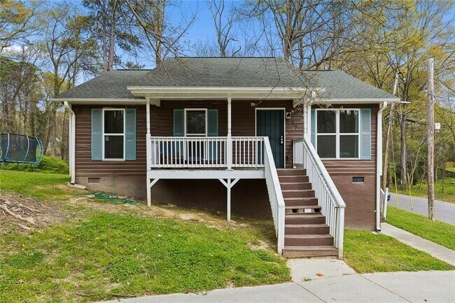 Photo - 67 Johnson Rd NW