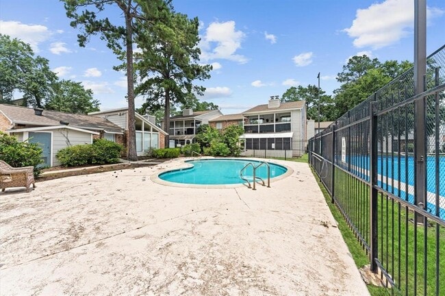 Photo - 17401 Red Oak Dr Unidad 83 Rental
