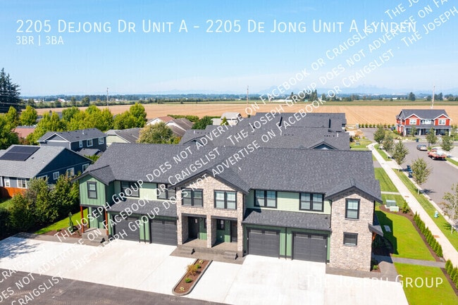 Building Photo - 2205 DeJong Dr Unit 2205 De Jong  A Lynden