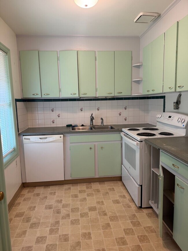 Photo - 12506 SE Lincoln Ct