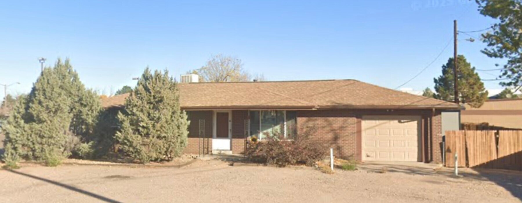 Photo - 955 E 58th Ave