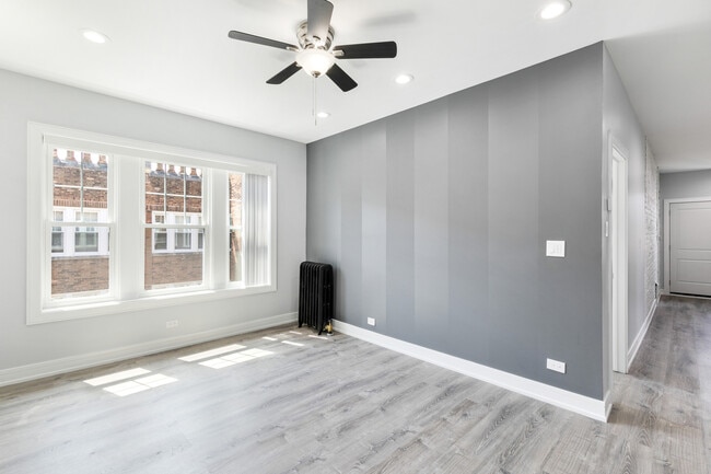 Photo - 6954 N Wolcott Ave Unit 1