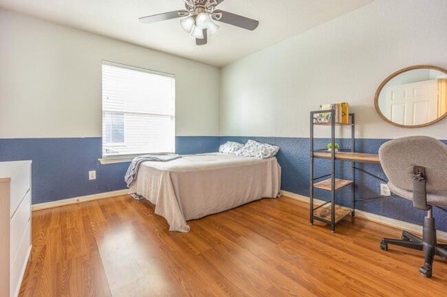 Photo - 3115 Orange St